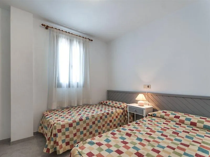 Alcudia Apartments 알쿠디아 항구
