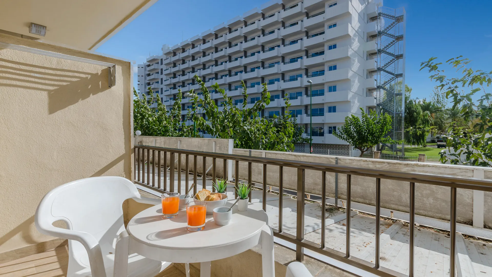 Alcudia Apartments Порто де Алькудиа Испания