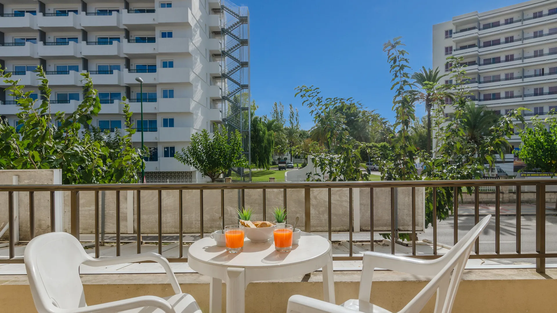 Alcudia Apartments Порто де Алькудиа Испания