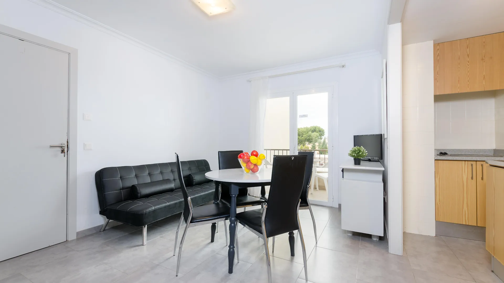 Alcudia Apartments Порто де Алькудиа