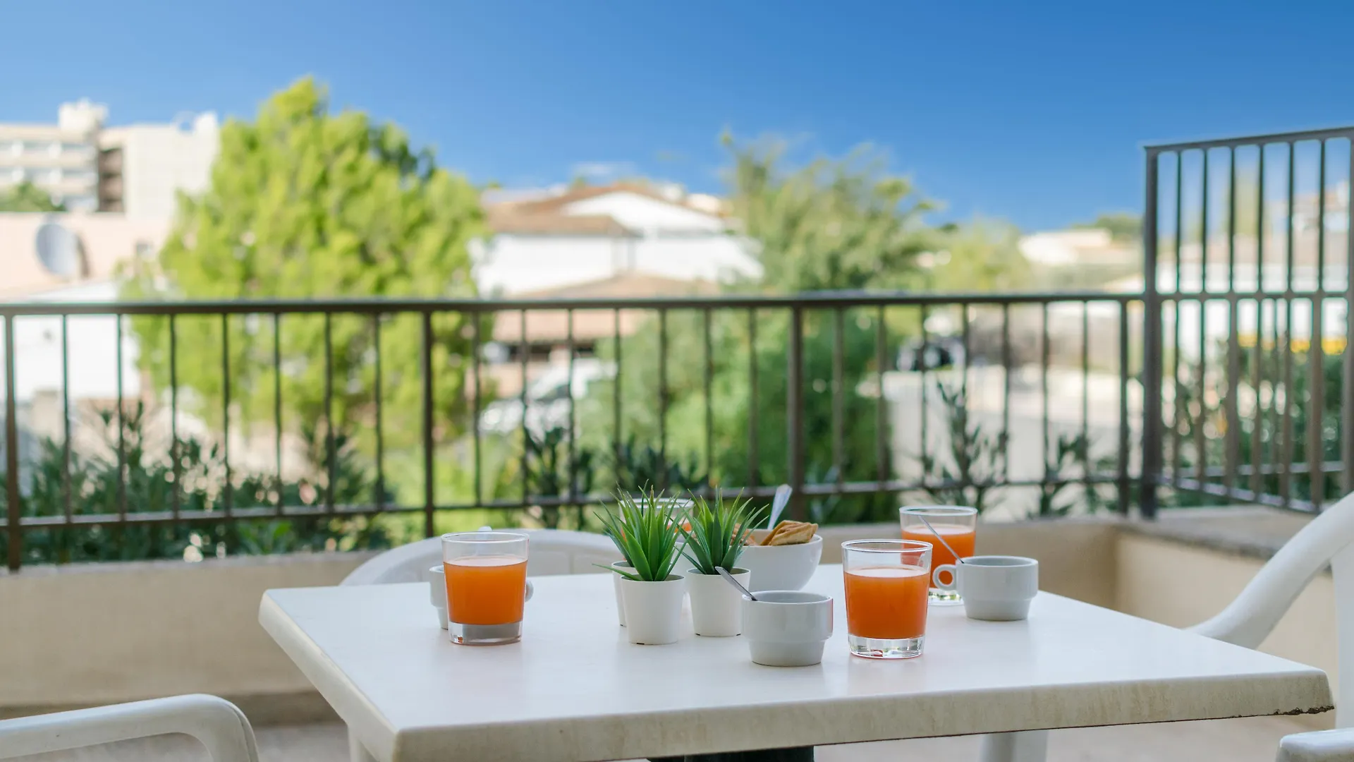 Alcudia Apartments 알쿠디아 항구 스페인